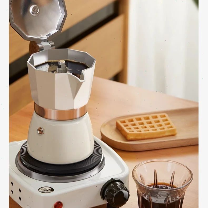Coffee Equipment Brands - Ekspres do kawy Moka z okrągłą
